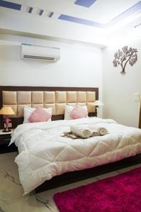 Bedroom Image of Luxury pg  in Sector 42, Gurgaon