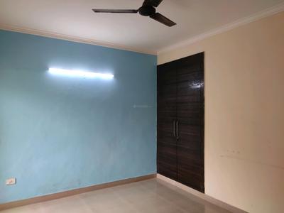 Bedroom Image of 1240 Sq.ft 2.5 BHK Apartment / Flat for sale in Paramount Floraville, Sector 137 Noida for Rs. 13200000