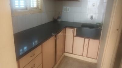 Kitchen Image of 700 Sq.ft 2 BHK Builder Floor for rent in Adugodi Bengaluru for Rs. 18000