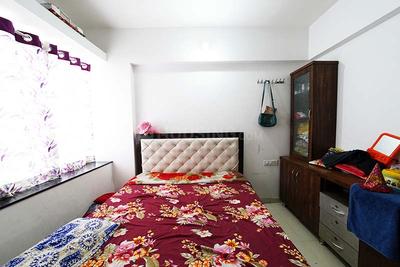 Bedroom Image of 975 Sq.ft 2 BHK Apartment / Flat for sale in 38 Park Majestique, Undri Pune for Rs. 5500000