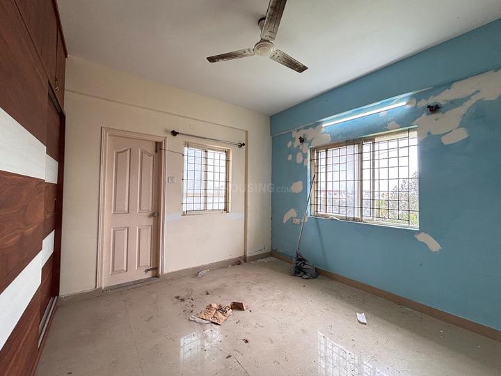 Sree Vinayaka Apartment Bedroom 1