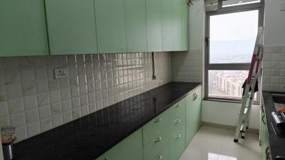Kitchen Image of 620 Sq.ft 1 BHK Apartment / Flat for sale in Kalpataru Immensa, Thane West Thane for Rs. 9000000