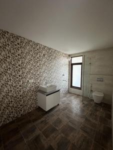 Bathroom Image of 2350 Sq.ft 4 BHK Apartment / Flat for sale in Beverly Golf Avenue, Sector 65 Mohali for Rs. 47500000