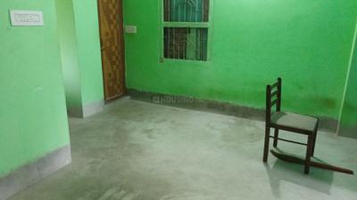 Living Room Image of 550 Sq.ft 1 BHK Builder Floor for rent in Patuli Kolkata for Rs. 8000