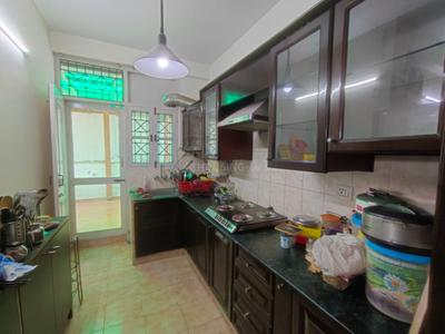 Kitchen Image of 2000 Sq.ft 2 BHK Builder Floor for rent in Surendra Home South City 1, Sector 41 Gurgaon for Rs. 52000