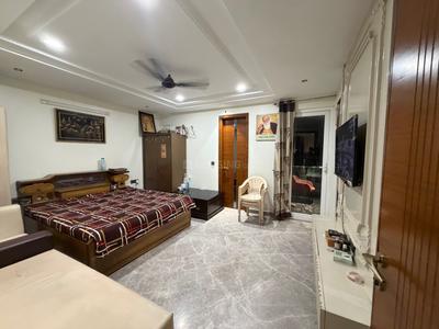 3 BHK Independent Builder Floor