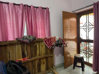 Bedroom Image of 700 Sq.ft 2 BHK Independent House for rent in Mohibullapur Lucknow for Rs. 15000