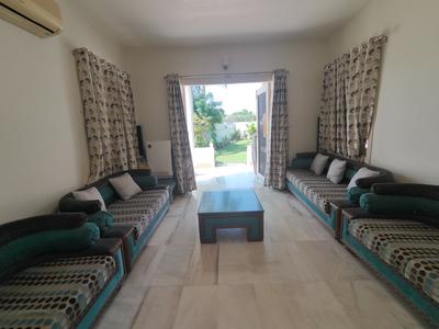 Living Room Image of 4952 Sq.ft 5 BHK Villa for sale in Ambawadi Ahmedabad for Rs. 85000000