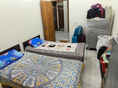 Bedroom Image of M R PG in Indirapuram, Ghaziabad