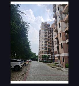 Image of 1034 Sq.ft 2 BHK Apartment / Flat for sale in Ansal Santushti Enclave, Sushant Golf City, Lucknow for Rs. 6000000