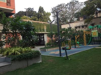 Image of 870 Sq.ft 2 BHK Apartment / Flat for sale in Wadhwa Amar Jiwan, Bandra West, Mumbai for Rs. 55000000