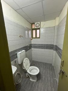 Bathroom Image of 800 Sq.ft 2 BHK Builder Floor for rent in HL City, sector 37 Bahadurgarh for Rs. 15000