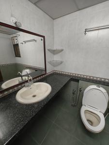 Image of 2401 Sq.ft 3 BHK Apartment / Flat for rent in Richmond Town, Bengaluru for Rs. 125000