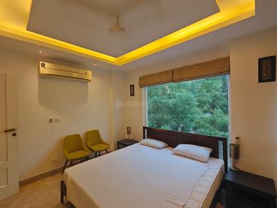 Bedroom Image of 1800 Sq.ft 3 BHK Builder Floor for sale in Sarvapriya Vihar New Delhi for Rs. 72500000