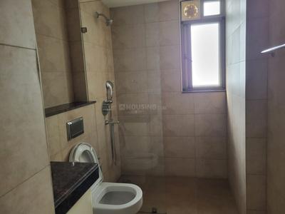 Bathroom Image of 2550 Sq.ft 3 BHK Apartment / Flat for sale in TATA Primanti Villa, Sector 72 Gurgaon for Rs. 49500000