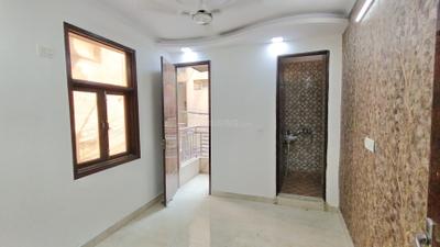 Bedroom Image of 690 Sq.ft 2 BHK Builder Floor for sale in Govindpuri New Delhi for Rs. 5000000