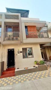 Image of 1755 Sq.ft 4 BHK Duplex for sale in Shreeji Siddheshwari Villa, Pethapur, Gandhinagar for Rs. 17000000