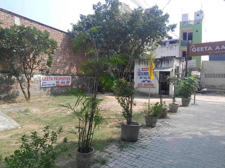 Dharam Colony, Palam Vihar Extension Main Image 1