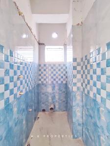 Bathroom Image of 811 Sq.ft 2 BHK Apartment / Flat for sale in Keshtopur Kolkata for Rs. 3325100