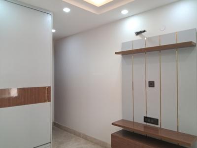 Bedroom Image of 1350 Sq.ft 3 BHK Builder Floor for sale in Paschim Vihar New Delhi for Rs. 25000000