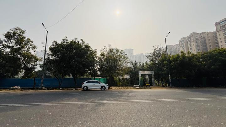 Estate 76 Main Image 1