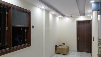 Living Room Image of 950 Sq.ft 3 BHK Builder Floor for sale in Laxmi Nagar New Delhi for Rs. 8500000