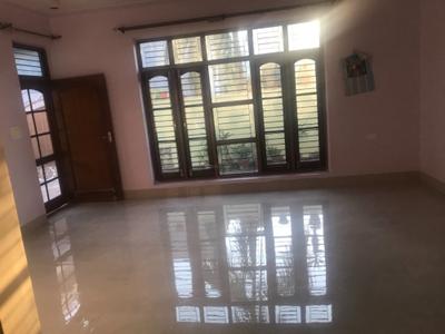 Hall Image of 3200 Sq.ft 4 BHK Independent House for rent in Gumtala Amritsar for Rs. 30000