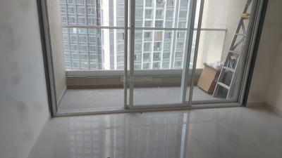 Living Room Image of 1000 Sq.ft 2 BHK Apartment / Flat for rent in Runwal Sanctuary, Mulund West Mumbai for Rs. 60000
