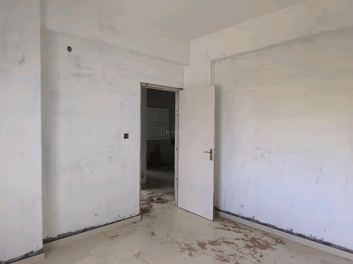 V R sapphire Main Image 1