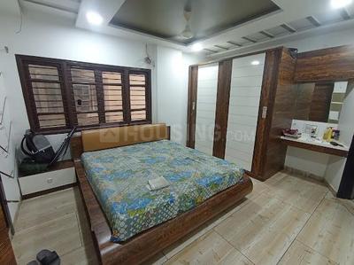 Bedroom Image of 1900 Sq.ft 3.5 BHK Apartment / Flat for rent in Ramdev Nagar Ahmedabad for Rs. 60000