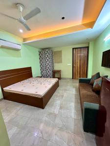 Bedroom Image of 950 Sq.ft 1 RK Apartment / Flat for rent in Sector 40 Gurgaon for Rs. 22000