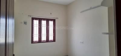 Bedroom Image of 510 Sq.ft 1 BHK Apartment / Flat for rent in Nesapakkam Chennai for Rs. 17000