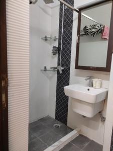 Image of 1800 Sq.ft 3 BHK Apartment / Flat for sale in Vasant Kunj, New Delhi for Rs. 40500000