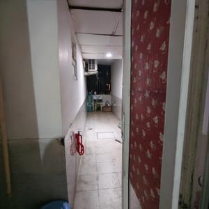 Bathroom Image of 1700 Sq.ft 2 BHK Apartment / Flat for sale in Bagherwal Four Season, Instrumentation Limited Colony Kota for Rs. 6200000