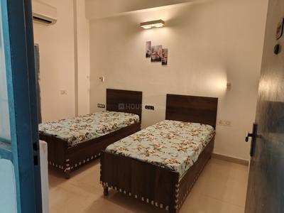 Bedroom Image of Oxotel living pg in Sector 66, Noida