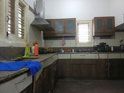 Kitchen Image of 3600 Sq.ft 4 BHK Builder Floor for rent in Bellandur Bengaluru for Rs. 125000