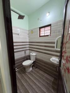 Bathroom Image of 1450 Sq.ft 4 BHK Independent House for sale in Vyttila Kochi for Rs. 10500000