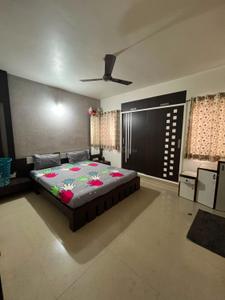 Bedroom Image of 3000 Sq.ft 4 BHK Penthouse for rent in Green Meadows, Raiya Rajkot for Rs. 55000