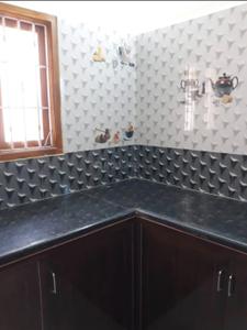 Kitchen Image of 750 Sq.ft 2 BHK Independent House for rent in Mogappair East Chennai for Rs. 22000