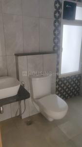 Bathroom Image of 630 Sq.ft 1 BHK Apartment / Flat for rent in Eden Park At The Prestige City, Sarjapur Bengaluru for Rs. 30000