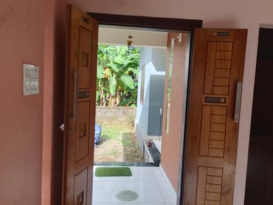Bedroom Image of 1000 Sq.ft 1 BHK Independent House for rent in Perinthalmanna Malappuram for Rs. 7000