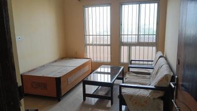 Living Room Image of 850 Sq.ft 1 BHK Apartment / Flat for rent in AKASH ENCLAVE, Vrindavan Yojana Lucknow for Rs. 12500