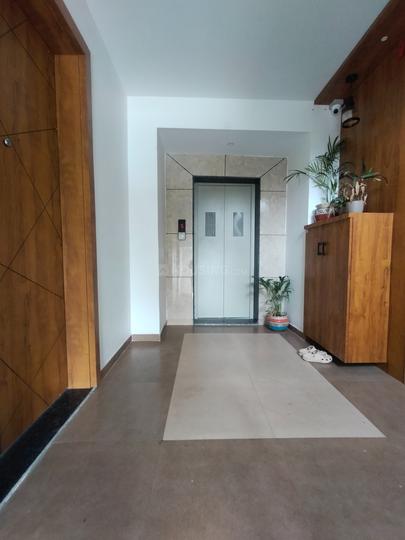 Kala Nagar, Indira Nagar Main Image 1