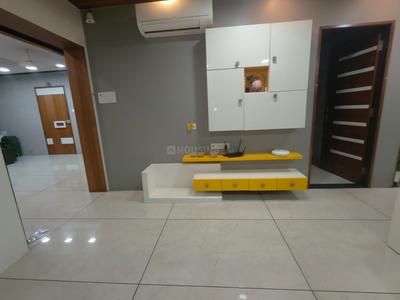 Hall Image of 2394 Sq.ft 4 BHK Apartment / Flat for sale in Bodakdev Ahmedabad for Rs. 21500000