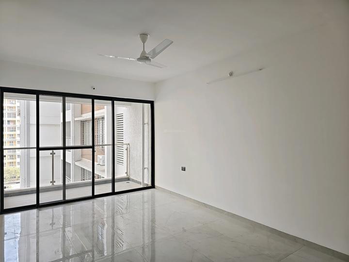 Unique Youtopia Main Image 1