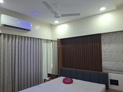 Bedroom Image of 1890 Sq.ft 3 BHK Apartment / Flat for rent in Avirat Silver Gardenia, Gota Ahmedabad for Rs. 38000