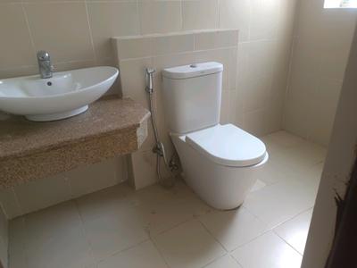 Bedroom Three Image of 2870 Sq.ft 4 BHK Apartment / Flat for sale in Indiabulls Centrum Park, Sector 103 Gurgaon for Rs. 28000000