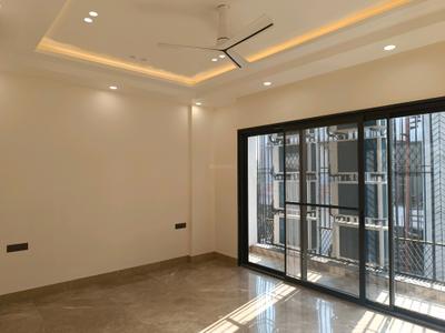 Bedroom Image of 2700 Sq.ft 4 BHK Builder Floor for sale in Saket New Delhi for Rs. 102500000