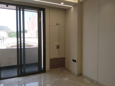 Bedroom Image of 1700 Sq.ft 3 BHK Builder Floor for sale in Pitampura New Delhi for Rs. 41000000