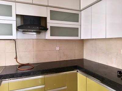Kitchen Image of 1666 Sq.ft 2 BHK Apartment / Flat for sale in DLF The Primus, Sector 82A Gurgaon for Rs. 27000000